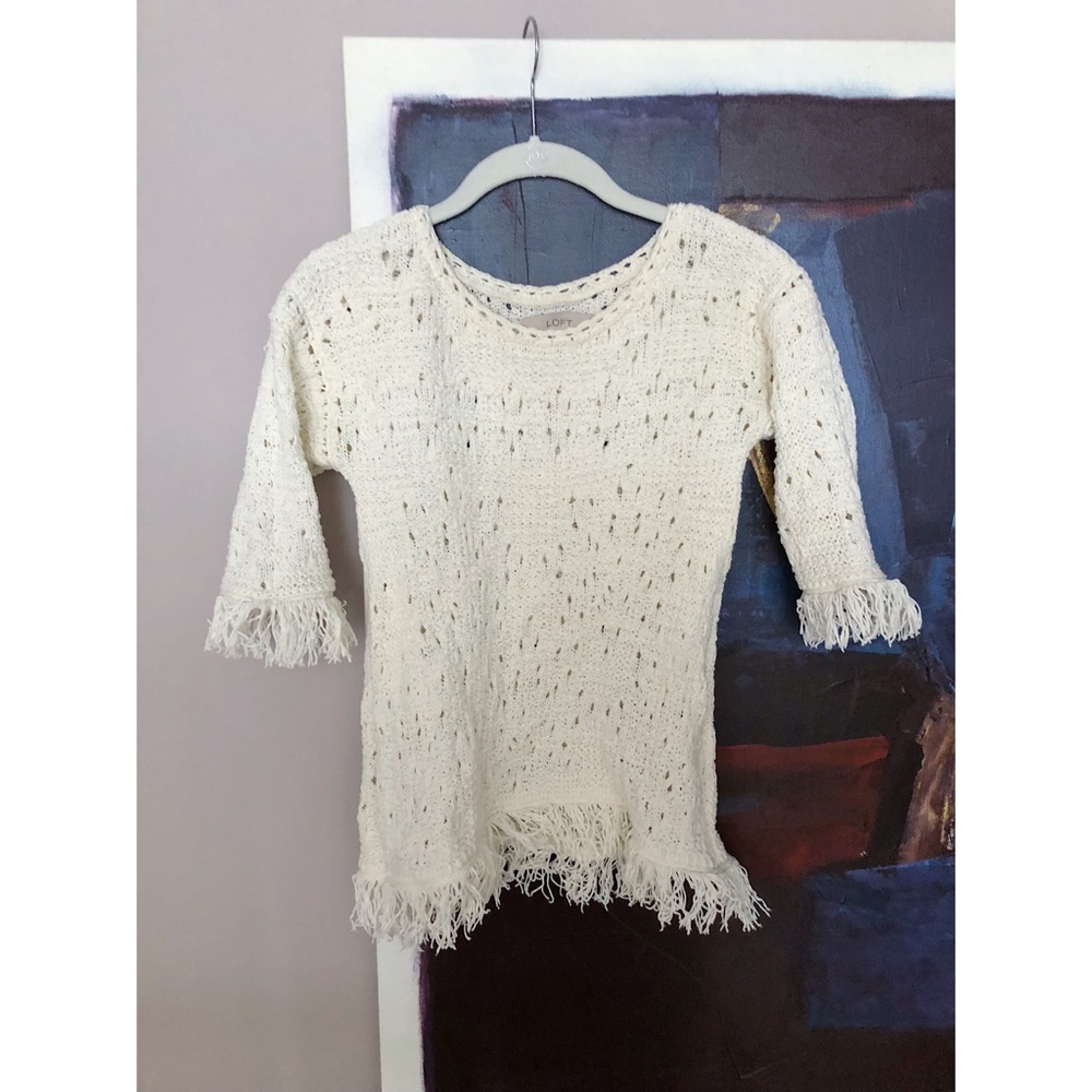 white mid length sleeve sweater